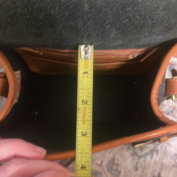 Dooney & Bourke small shoulder bag - Picture 10 of 11